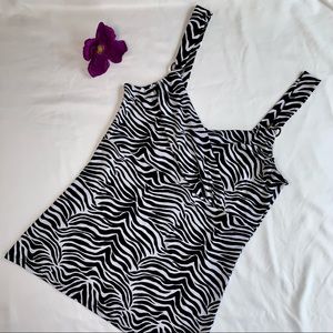 White House Black Market Zebra Stripe Top, Straps with Silver Rings, Small EUC